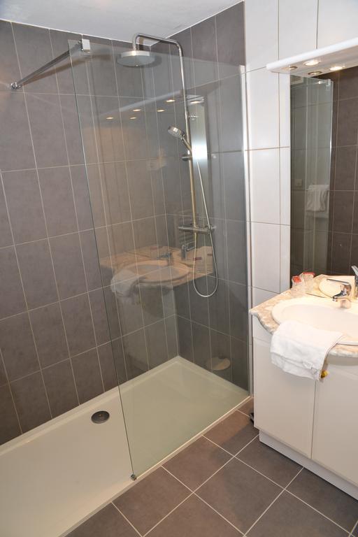 Hotel Le Square Aurillac Exterior foto